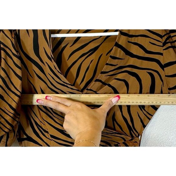 NWOT The Faithfull The Brand Marissa Leopard Wrap Dress Size 4 - Picture 10 of 11